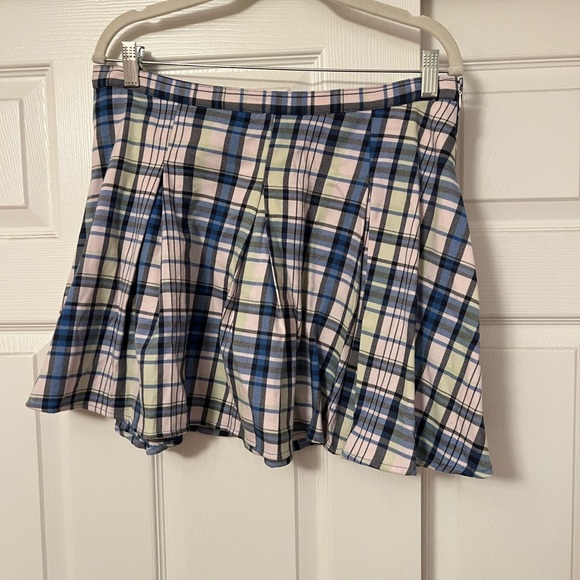 SO Dresses & Skirts - SO Checkered Mini Skirt in Blue and Pink
